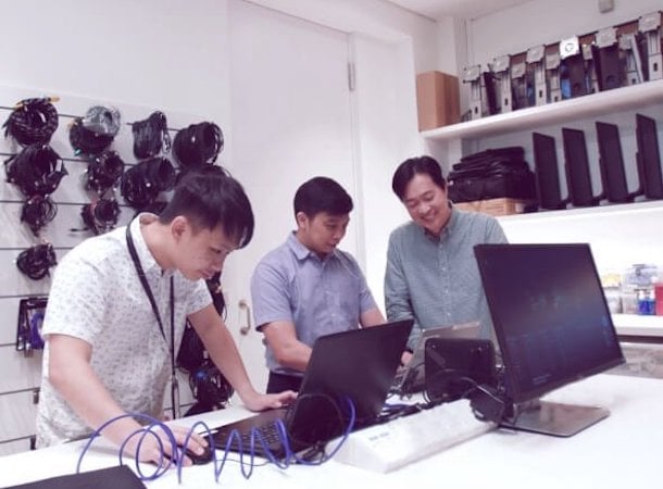 services main_hearing services